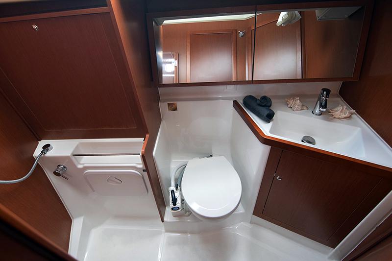 Book yachts online - sailboat - Oceanis 41.1 - Norma (Refit 2022) - rent