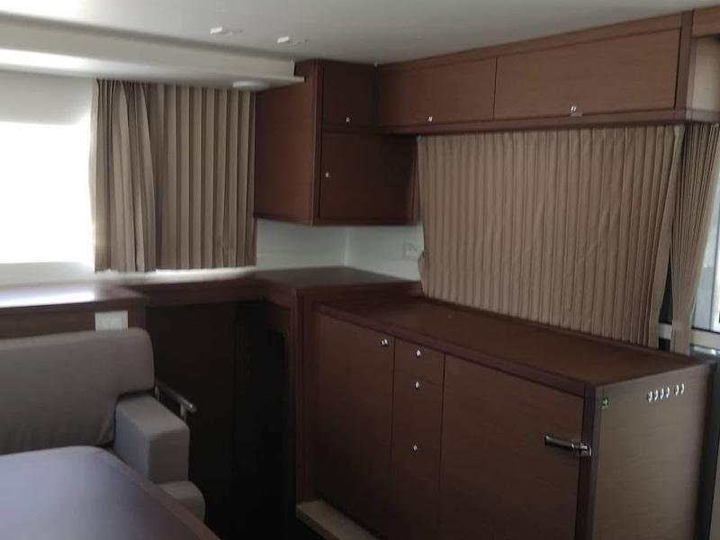 Book yachts online - catamaran - Lagoon 450  Flybridge - Hydra XII - rent