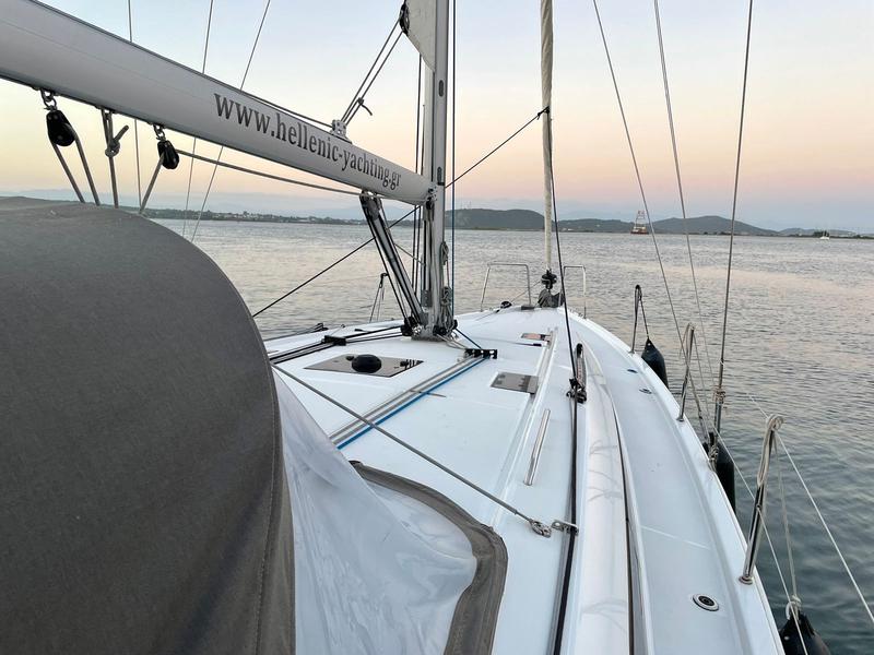 Book yachts online - sailboat - Oceanis 40.1 - Aurora - rent