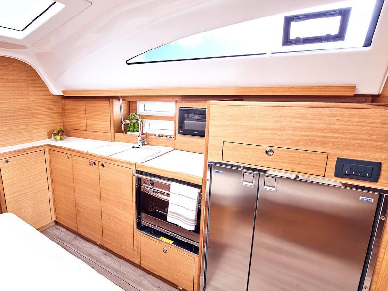 Book yachts online - sailboat - Elan Impression 45.1 - Carolina - rent