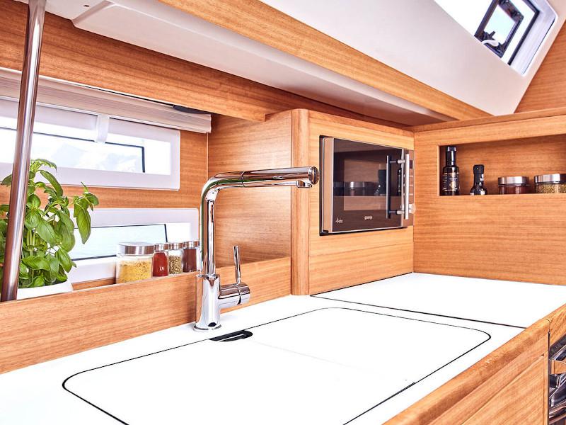Book yachts online - sailboat - Elan Impression 45.1 - Anastasia - rent