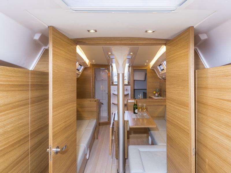 Book yachts online - sailboat - Salona 380 - Frane - rent