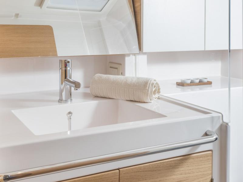 Book yachts online - sailboat - Salona 380 - Ivana  - rent