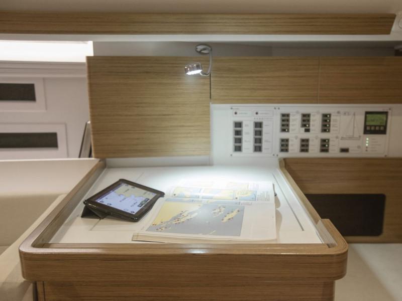 Book yachts online - sailboat - Elan Impression 45.1 - Kristi - rent