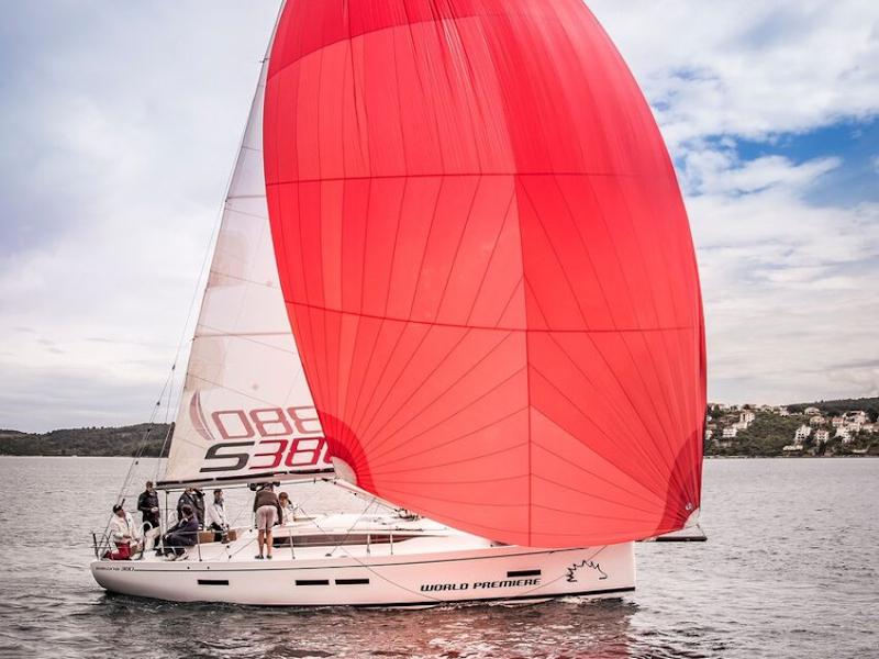 Book yachts online - sailboat - Salona 380 - Andrea - rent