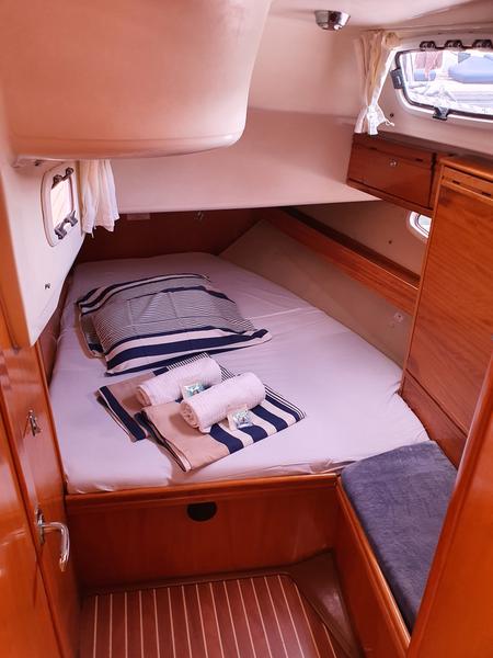 Book yachts online - sailboat - Bavaria 50 - " NINA I " - rent