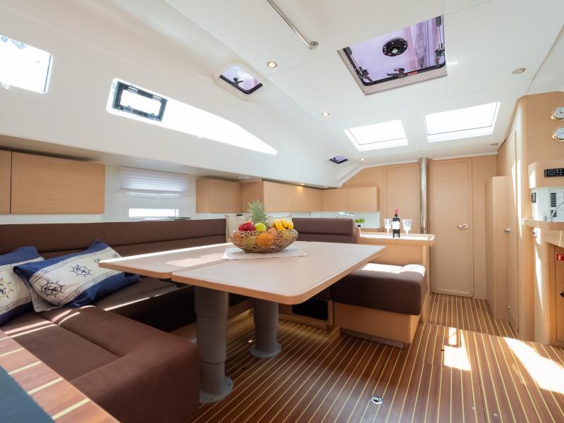Book yachts online - sailboat - Elan 50 Impression - Alegria - rent