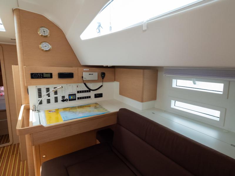 Book yachts online - sailboat - Elan 50 Impression - Alegria - rent