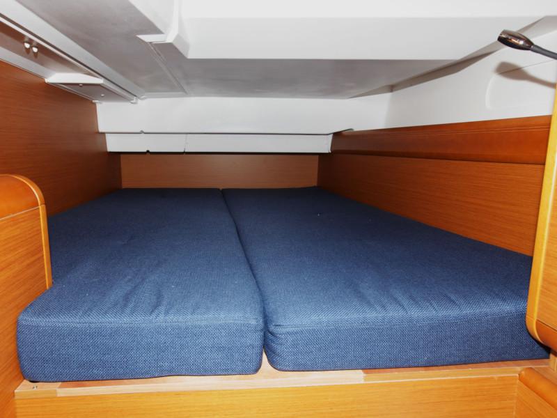 Book yachts online - sailboat - Sun Odyssey 439 - Vasco - rent