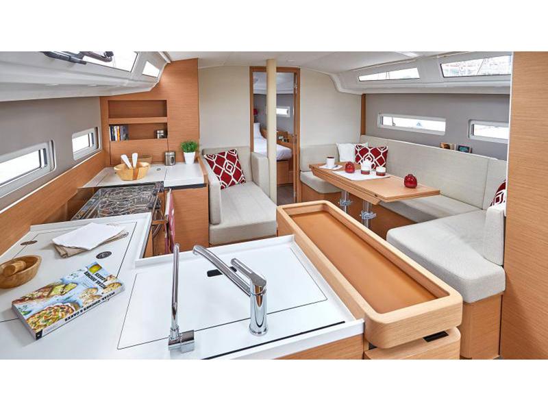 Book yachts online - sailboat - Sun Odyssey 410 - Lara - rent