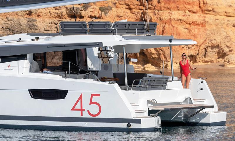 Book yachts online - catamaran - Elba 45 - Balu - rent