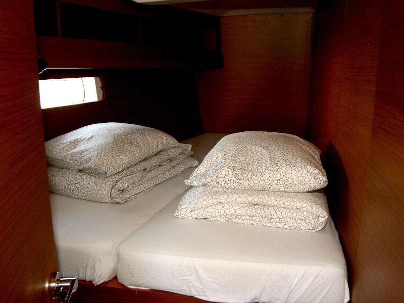 Book yachts online - sailboat - Sun Odyssey 479 - Vencel - rent