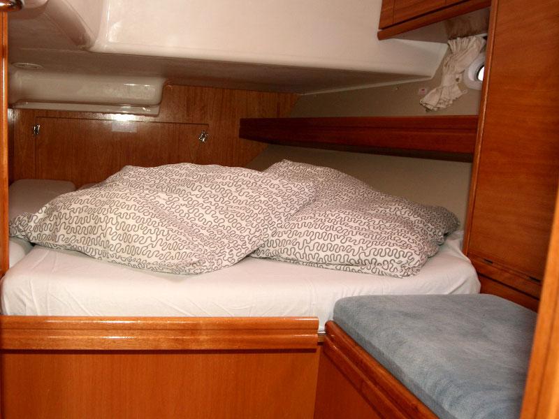 Book yachts online - sailboat - Bavaria 46 Cruiser - Tweety - rent