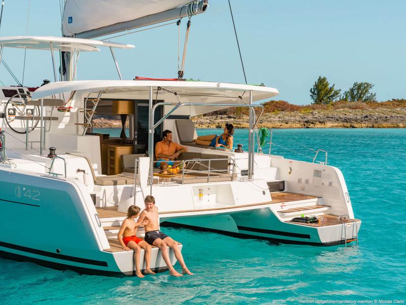 Book yachts online - catamaran - Lagoon 42.3 - Dream of Liberty - rent