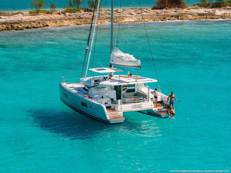 Book yachts online - catamaran - Lagoon 42.3 - Dream of Liberty - rent
