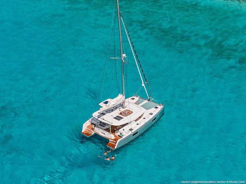 Book yachts online - catamaran - Lagoon 42.3 - Dream of Liberty - rent