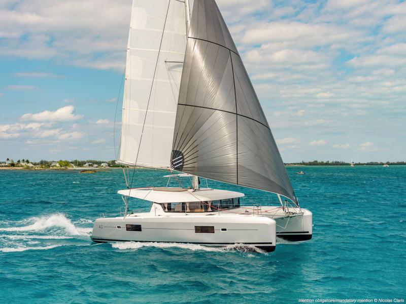 Book yachts online - catamaran - Lagoon 42.3 - Dream of Liberty - rent