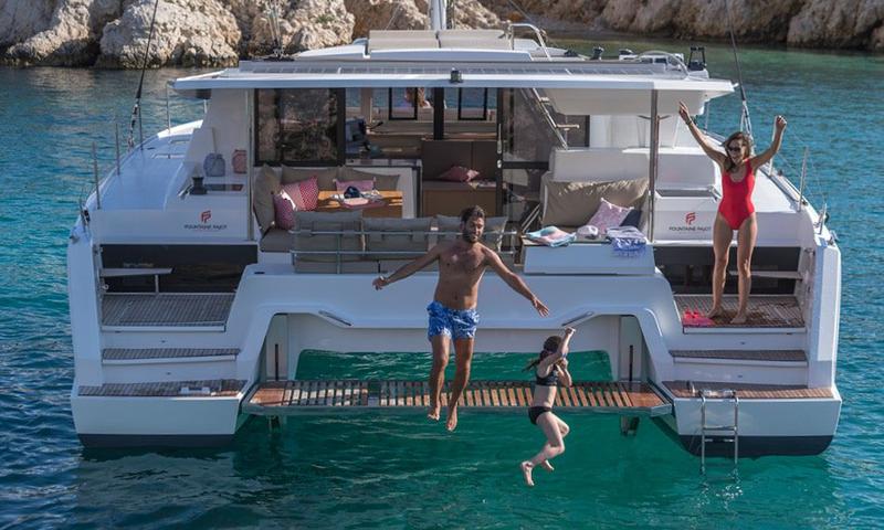 Book yachts online - catamaran - Astréa 42.3 - Calypso - rent
