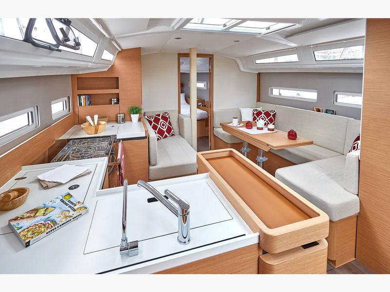 Book yachts online - sailboat - Sun Odyssey 410 - Aegeas - rent