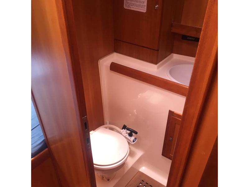 Book yachts online - sailboat - Comet 41s - Hakuna Matata - rent