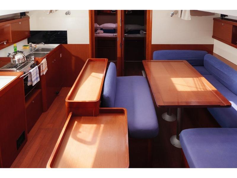 Book yachts online - sailboat - Oceanis 50 Family - GANGES - rent