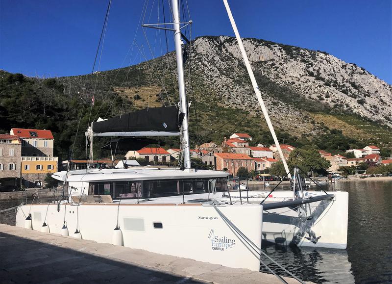 Book yachts online - catamaran - Lagoon 450F - SAMOGON - rent