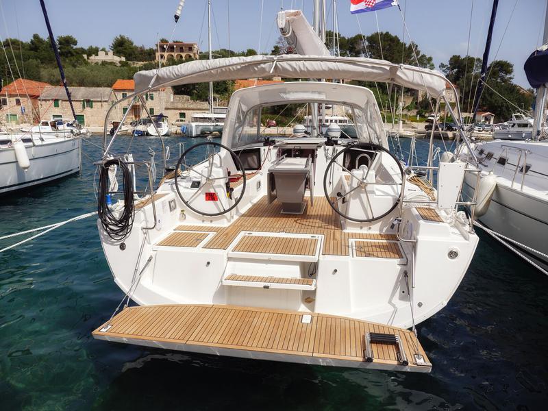 Book yachts online - sailboat - Oceanis 41.1 - GOA - rent