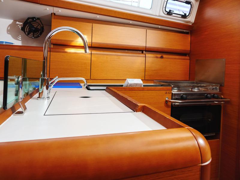 Book yachts online - sailboat - Sun Odyssey 449 - PORT ROYAL - rent