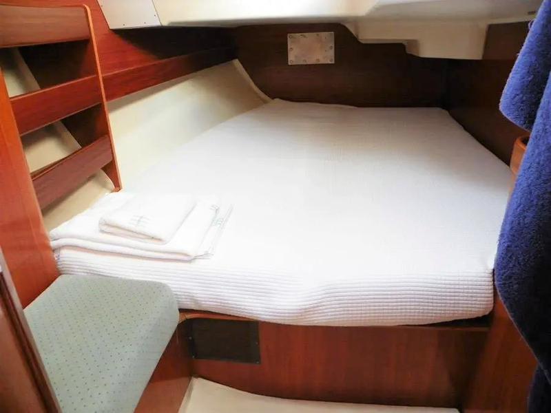 Book yachts online - sailboat - Oceanis 440 - Xanemos - rent