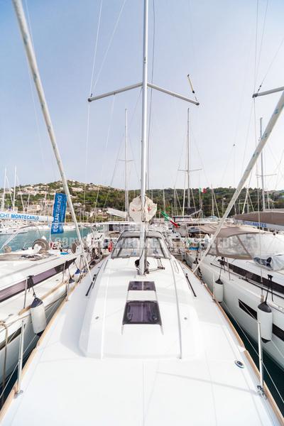 Book yachts online - sailboat - Oceanis 38.1 - Dollie - rent