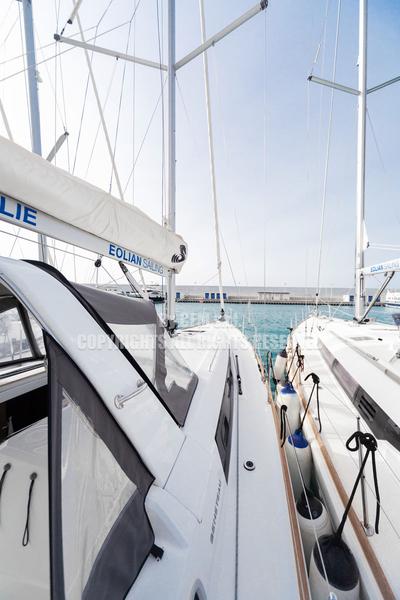 Book yachts online - sailboat - Oceanis 38.1 - Dollie - rent