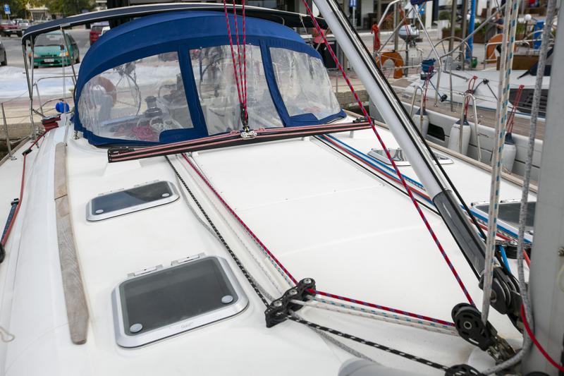 Book yachts online - sailboat - Sun Odyssey 49 - Sirius - rent