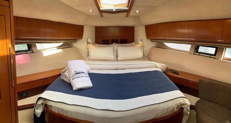 Book yachts online - motorboat - Galeon 640 Fly - Melissa My Angel - rent