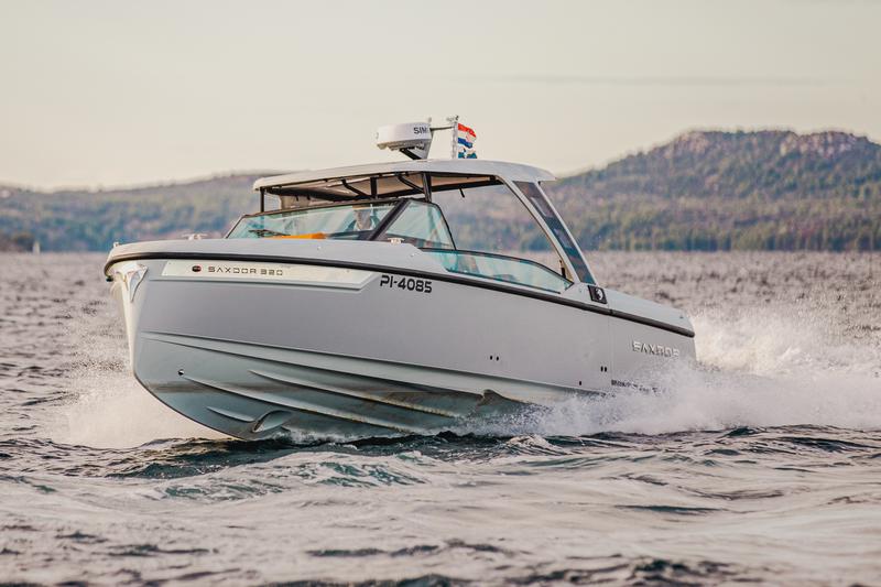 Book yachts online - motorboat - Saxdor 320 GTO - Saxdor 320 GTO (2022) - rent