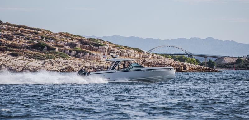 Book yachts online - motorboat - Saxdor 320 GTO - Saxdor 320 GTO (2022) - rent