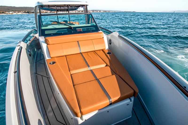 Book yachts online - motorboat - Saxdor 320 GTO - Saxdor 320 GTO (2022) - rent