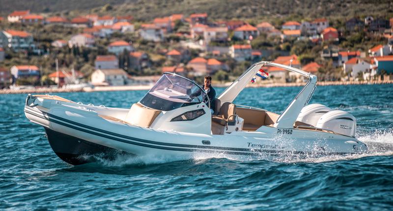 Book yachts online - other - Capelli Tempest 1000 Open - Capelli Tempest 1000 Open (2022) - rent