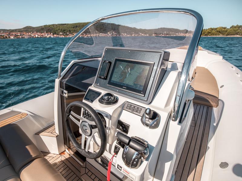 Book yachts online - other - Capelli Tempest 1000 Open - Capelli Tempest 1000 Open (2022) - rent