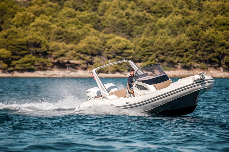 Book yachts online - other - Capelli Tempest 1000 Open - Capelli Tempest 1000 Open (2022) - rent