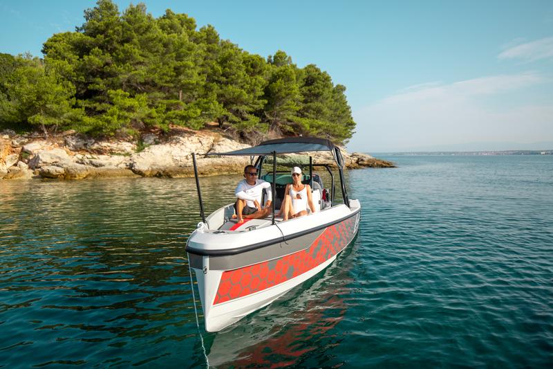 Book yachts online - motorboat - Saxdor 200 Sport - 115 Mercury - Delta - rent