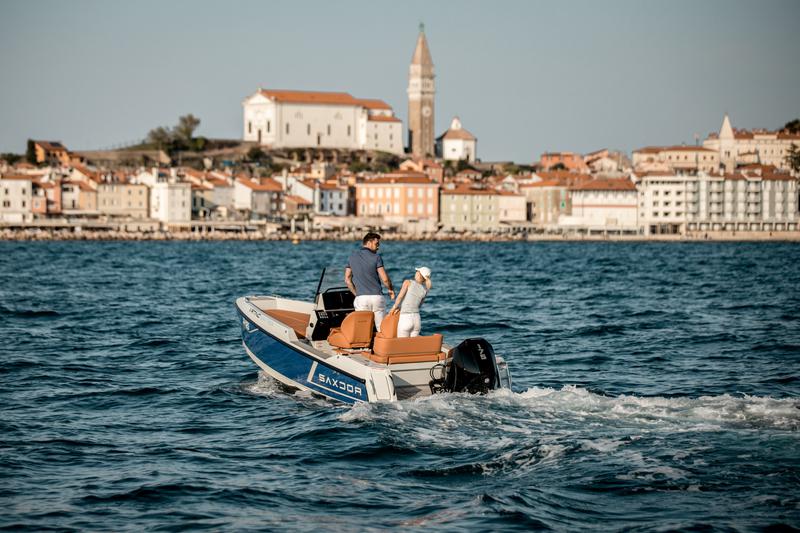 Book yachts online - motorboat - Saxdor 200 Sport (Mercury 175) - Saxdor 200 Sport (Mercury 175) (2021) - rent