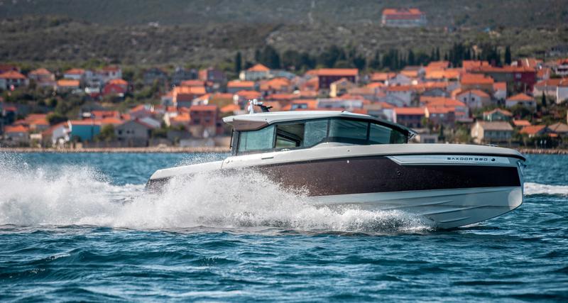 Book yachts online - motorboat - Saxdor 320 GTC - Olivia - rent