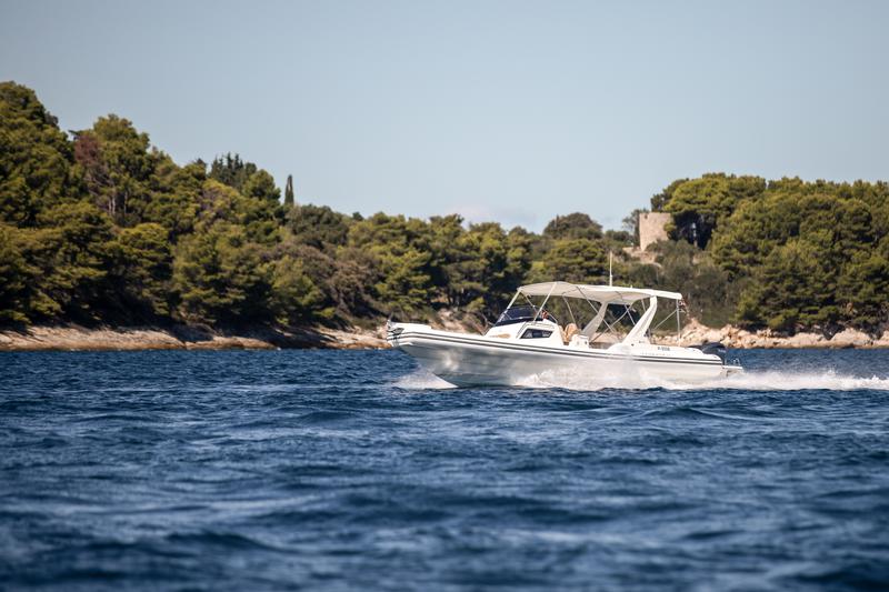 Book yachts online - other - Capelli Tempest 40 - Capelli Tempest 40 (2022) - rent