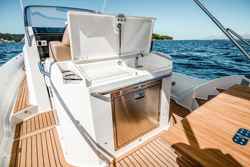 Book yachts online - other - Capelli Tempest 40 - Capelli Tempest 40 (2022) - rent