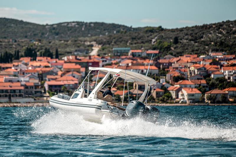 Book yachts online - other - Capelli Tempest 40 - Capelli Tempest 40 (2022) - rent