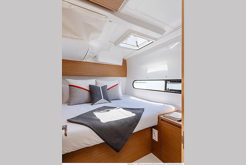 Book yachts online - catamaran - Excess 11 - Seraph - rent