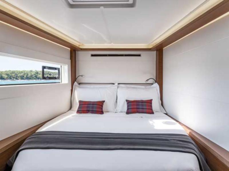 Book yachts online - catamaran - Lagoon 46 - Sol Griso - rent