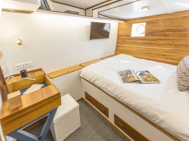 Book yachts online - other - Greek Motorsailer - Cosmos - rent