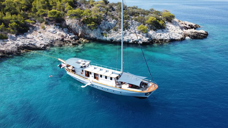 Book yachts online - other - Greek Motorsailer - Cosmos - rent