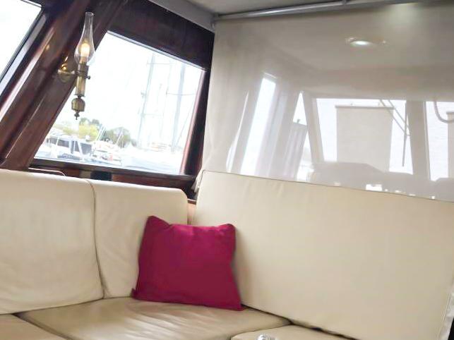 Book yachts online - motorboat - Waverunner 55 - Dreamaway - rent